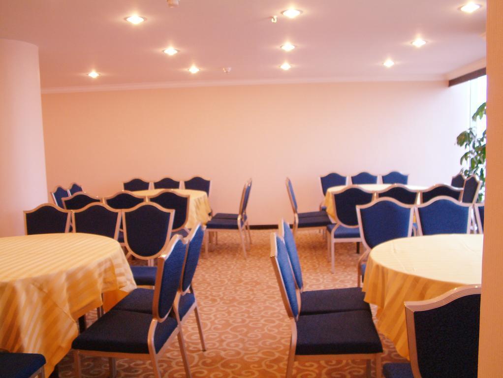New Era Hotel Куньмин Экстерьер фото
