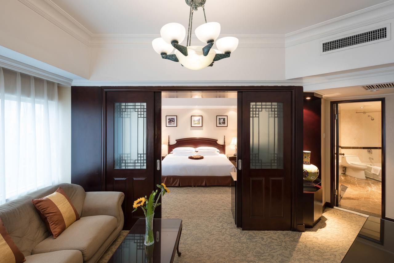 New Era Hotel Куньмин Экстерьер фото